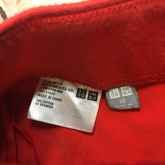 DONATING 2/4: Red UNIQLO Pencil Skirt - Picture 4 of 4